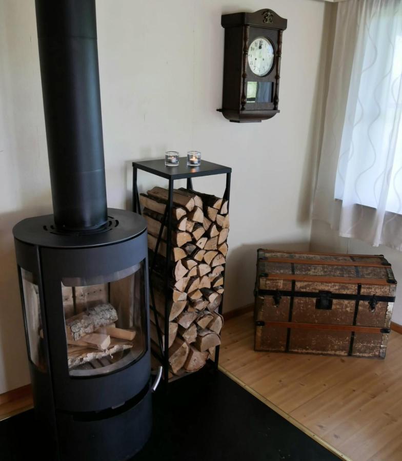 Ferienhaus Smultronsstaelle Hjo, Vaettern Dış mekan fotoğraf