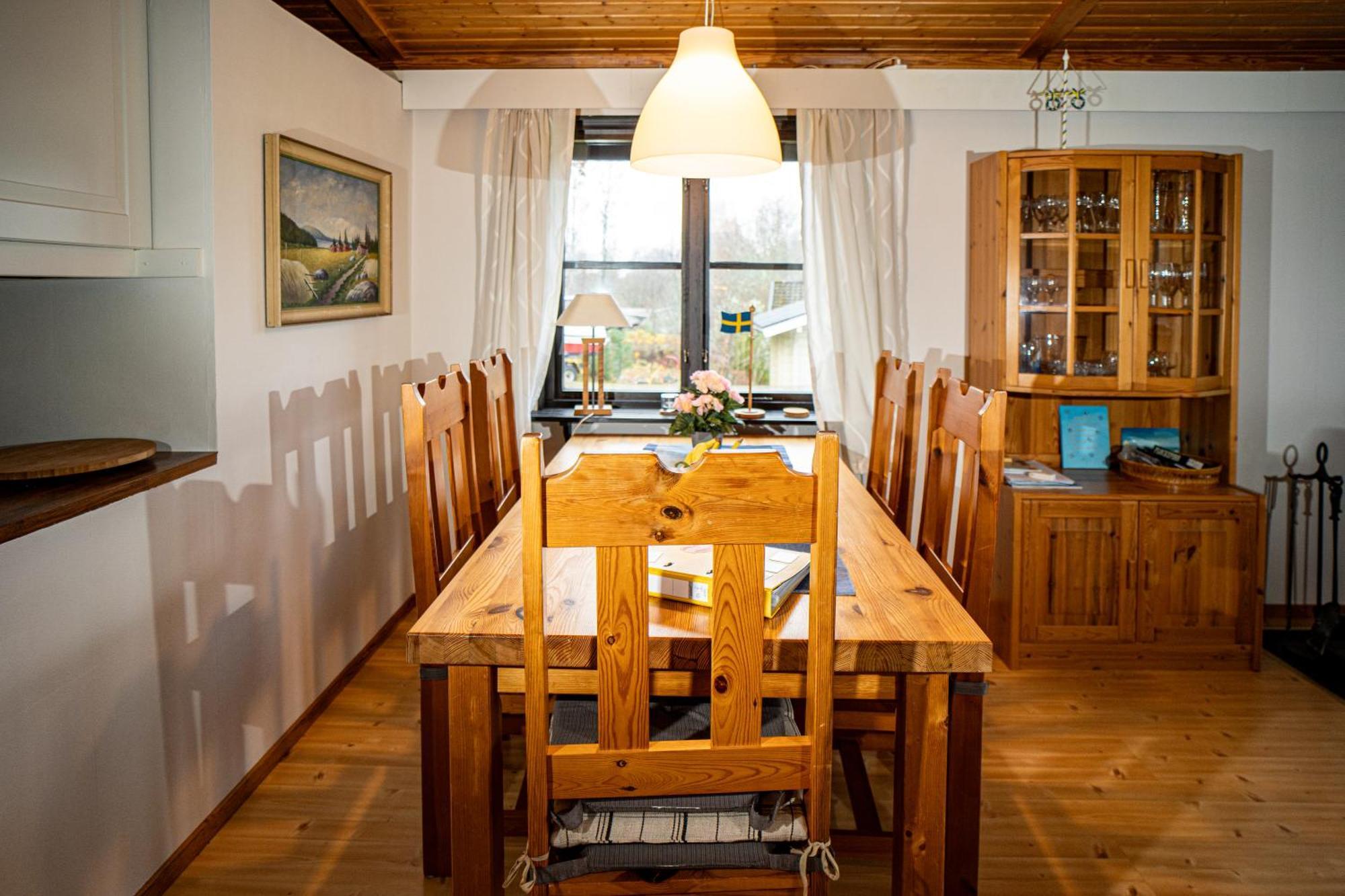 Ferienhaus Smultronsstaelle Hjo, Vaettern Dış mekan fotoğraf